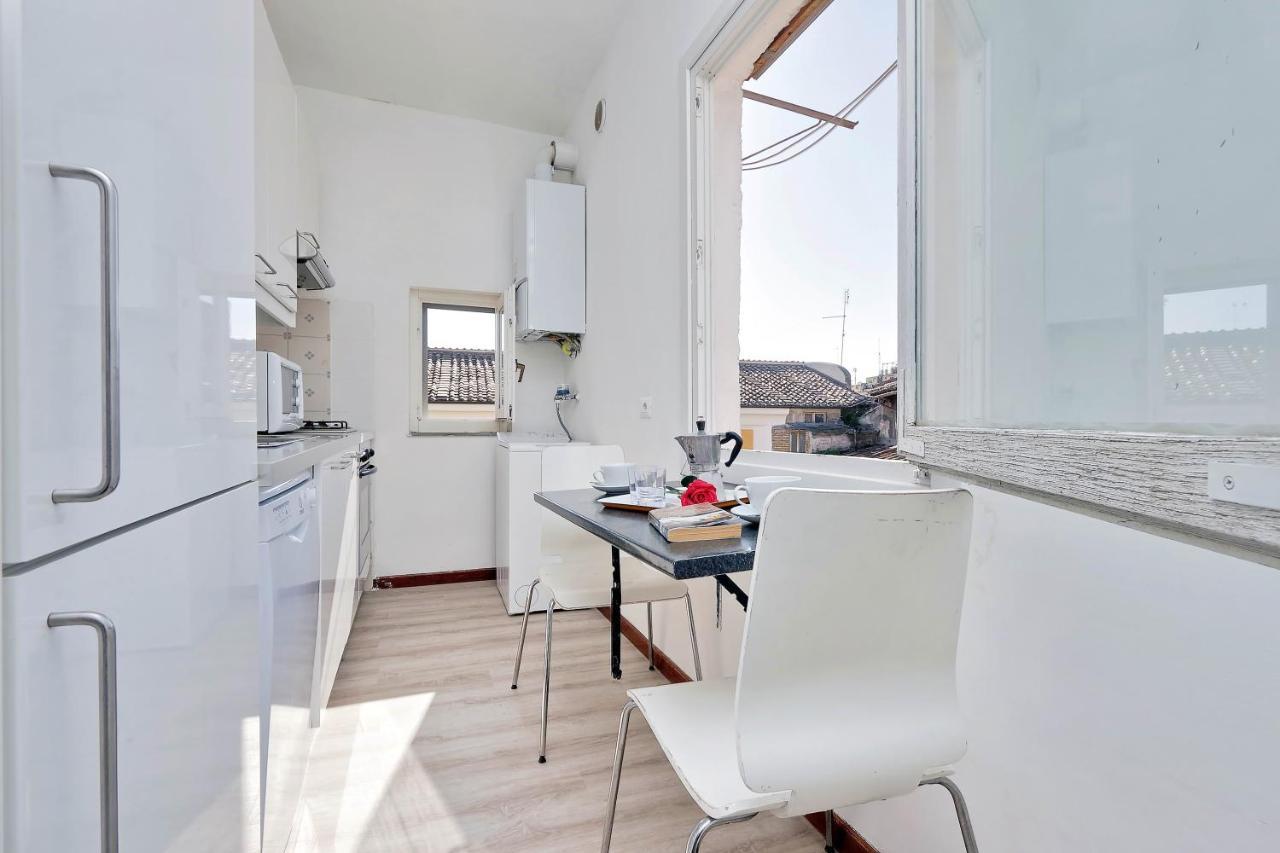 Appartamento Lavatore Rome Exterior photo